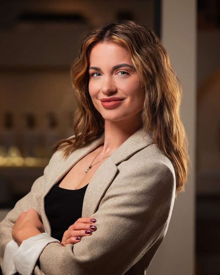 Yana Vladimirovna, Stylist at Studio Beige
