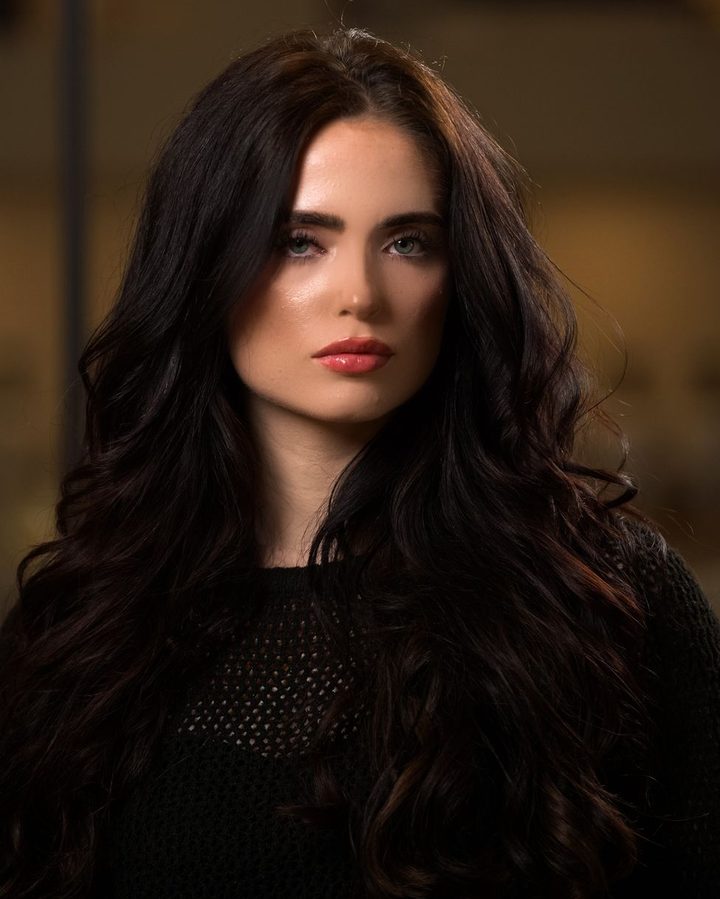 Zoe Dimmel, Stylist and Colorist at Studio Beige