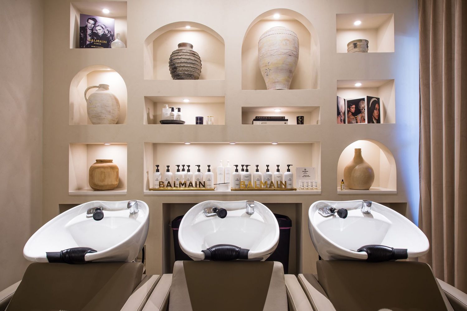 Studio Beige luxury color and wash bar in Destin, Florida