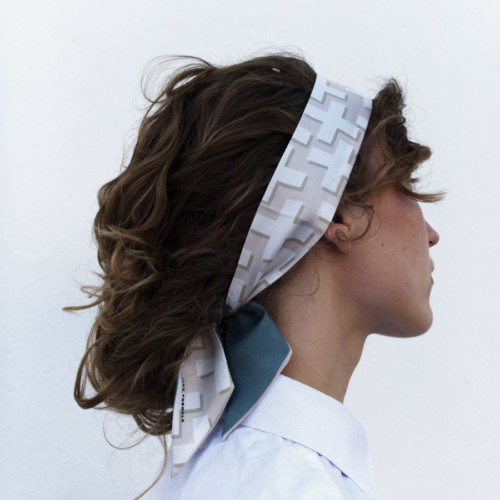 Iles Formula silk twilly hair tie in the Passionnée print by Noémie Lacroix